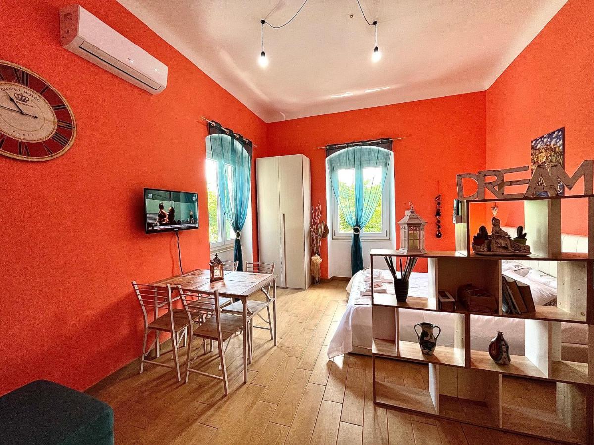 Ca Del Vins - Studio Flat In La Spezia Exterior foto